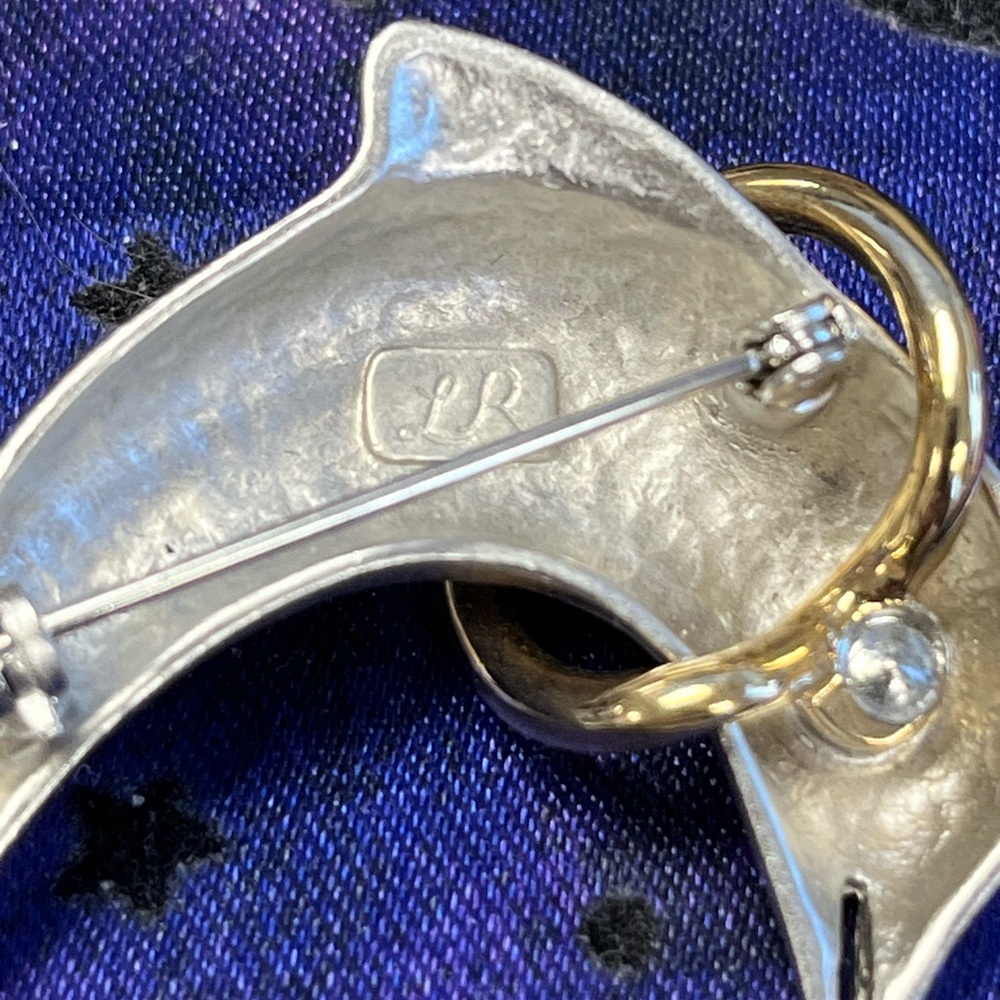 Lady Remington Dolphin Brooch Vintage Mixed Metals EUC - Picture 4 of 4